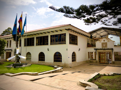 restaurante chandelle del club la fuerza aérea